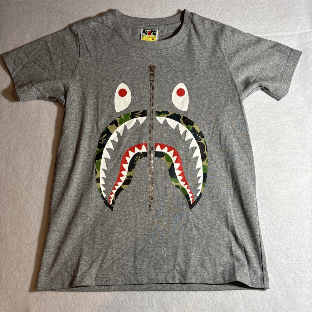 BAPE A Bathing Ape Womens Shark Cotton Graphic Print T-Shirt‎ Gray Size XS Camo